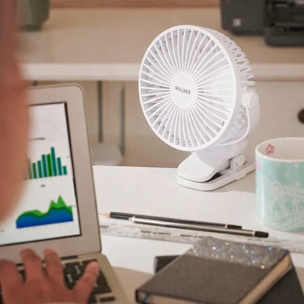 Ventilador Recargable con Clip 15 cm · 2400 mAh